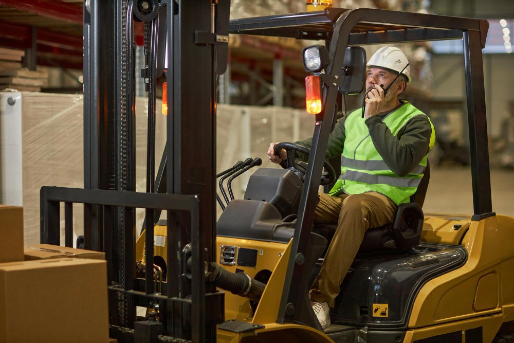 FREE Online Manual Handling Course in Ballinasloe: Get Your Certificate Free - Manual Handling Training Article