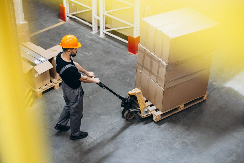 Essential Insights into Finding a Manual Handling Course Online in Ireland - Manual Handling Training Article