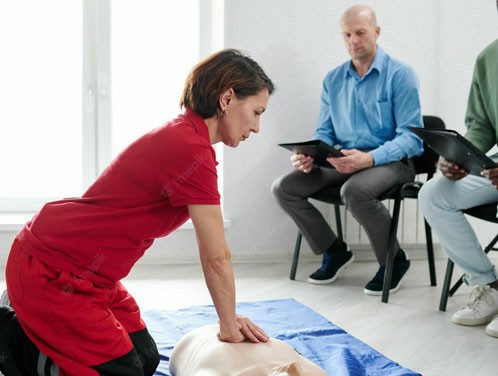 Elevate Workplace Safety with Comprehensive First Aid & CPR Training in Ireland - Manual Handling Training Article